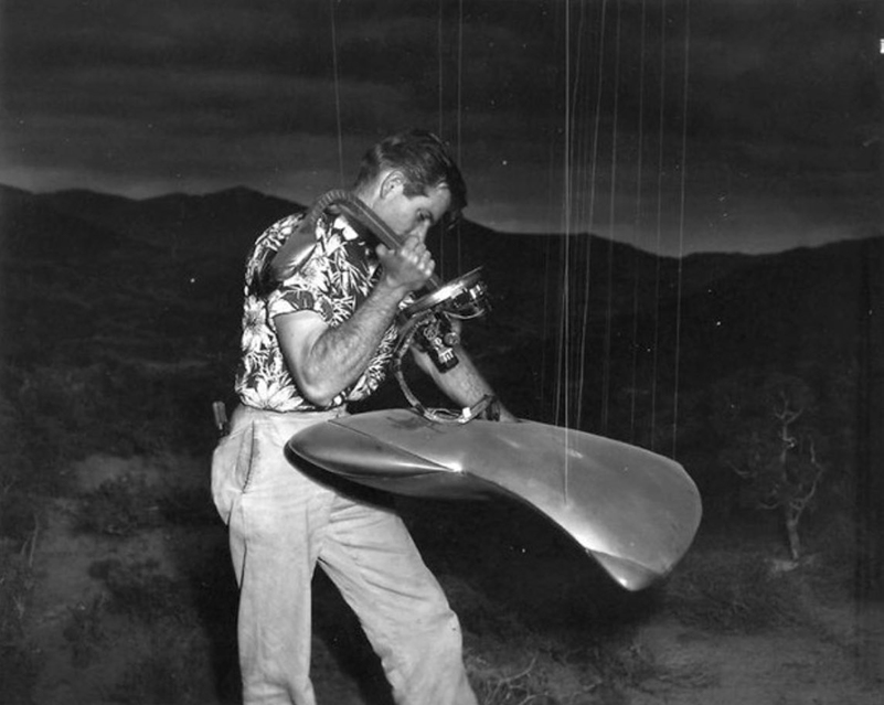 Seeing the strings attached Austin Kleon