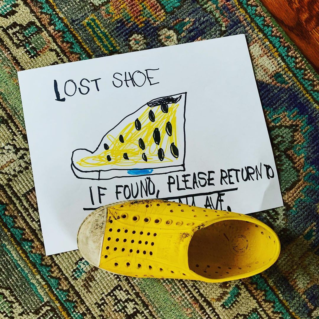 Lose shoe. Lost Shoe.